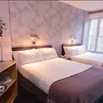 Jackson Court 2*