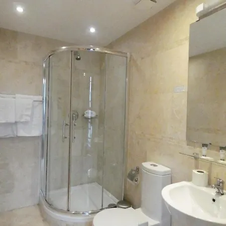 Hotel Jackson Court 2*
