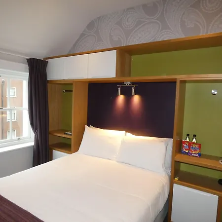 ジャクソン コート ホテル ダブリン