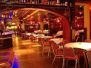 Jackson Court Hotel 2*