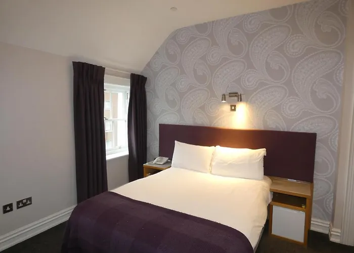 Jackson Court 2*