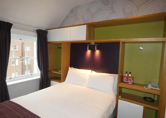 Hotel Jackson Court 2*